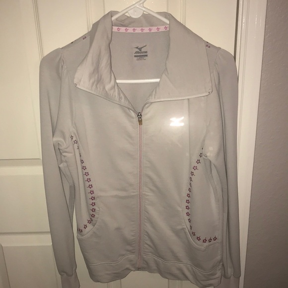 Jacket - Picture 1 of 4